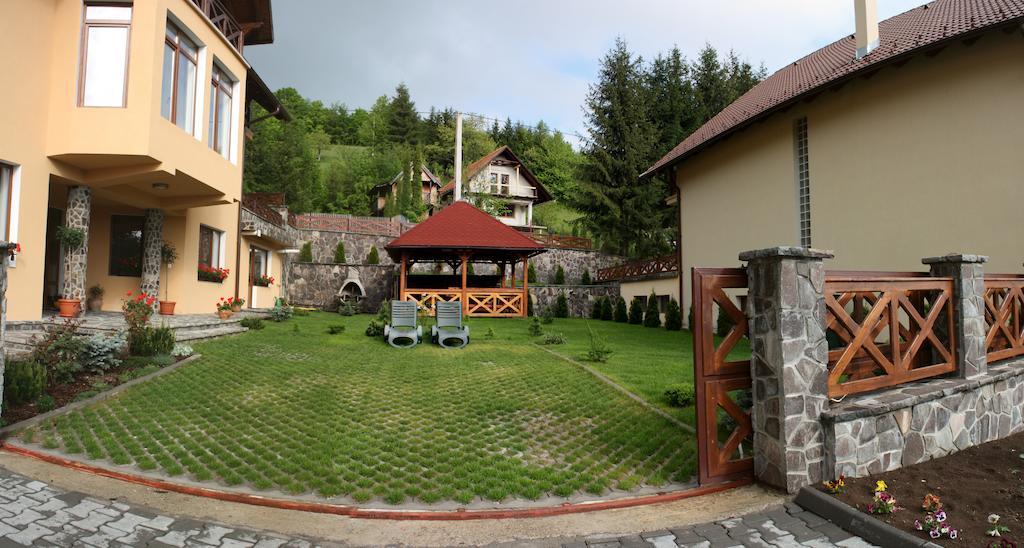 Pensiunea Amnesia Sovata Bagian luar foto